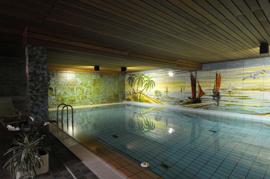 Hotel Waldersee Hannover Bagian luar foto