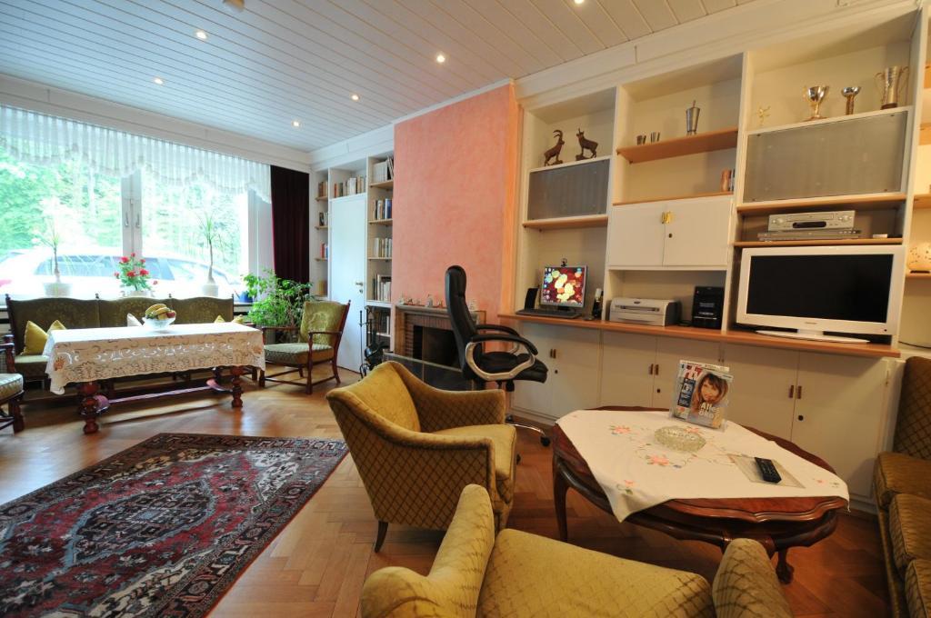 Hotel Waldersee Hannover Bagian luar foto