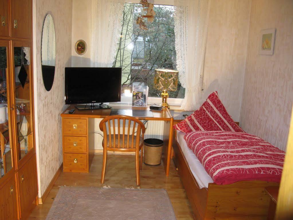 Hotel Waldersee Hannover Bagian luar foto